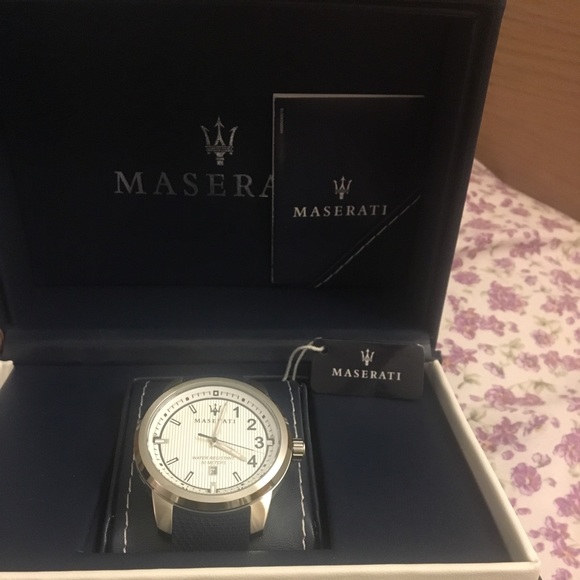 Maserati watch - Picture 2 of 2
